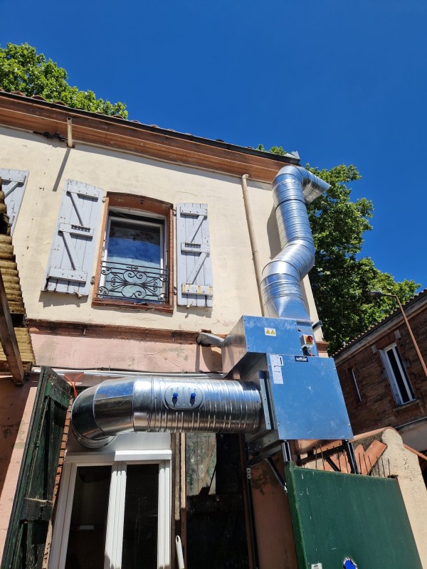 Hotte professionnelle pour restauration rapide à Blagnac