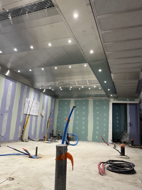 Installation d’un plafond filtrant double flux de 80 m² dans un hôtel à Toulouse