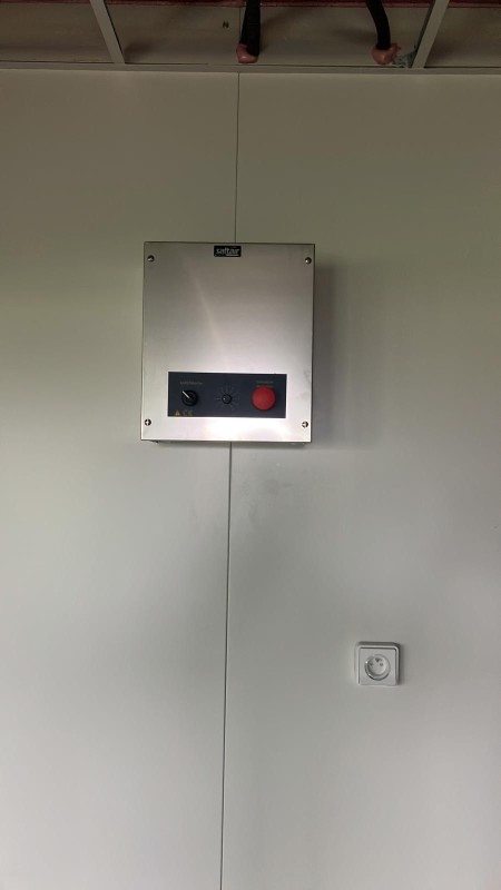 Hotte motorisée avec filtres à vapeur Toulouse