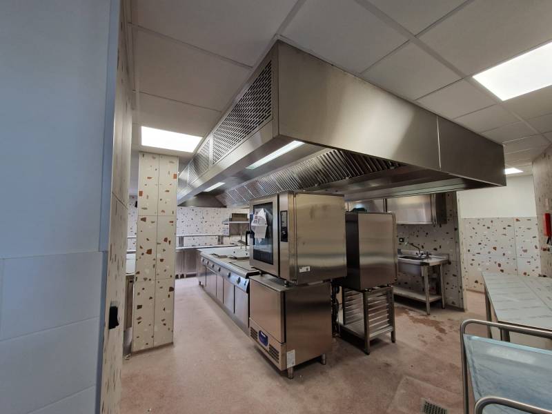 LP Ventil installe des hottes saftair